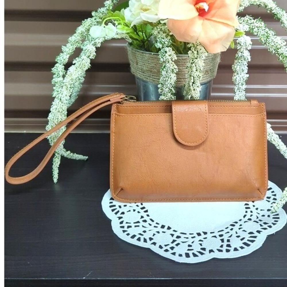 Quiet Luxury Coastal Cognac Brown Wristlet Clutch Minimalist Universal Thread
